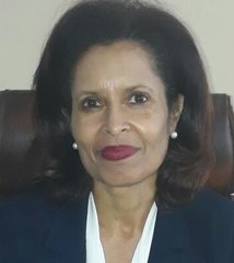 Lisa Cousins - Social